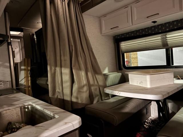 2022 Mercedes-Benz Sprinter 3500