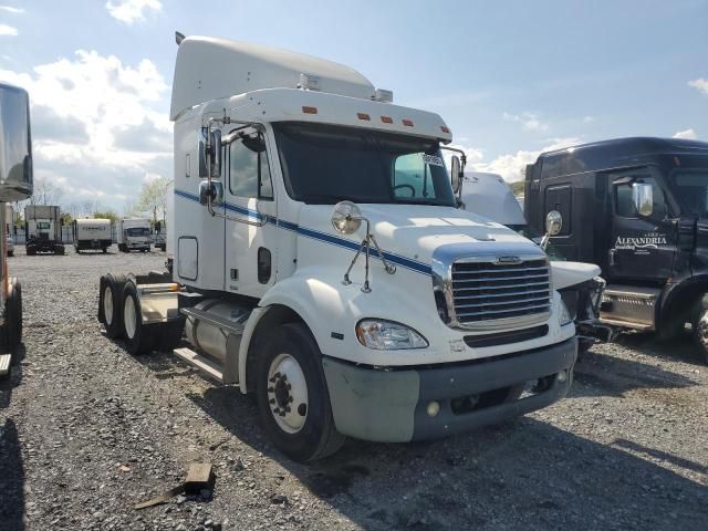 2007 Freightliner Columbia 112 Semi Truck