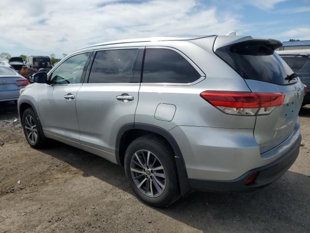 2018 Toyota Highlander SE