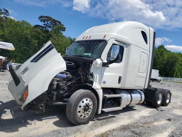 2022 Freightliner Cascadia 126 Semi Truck
