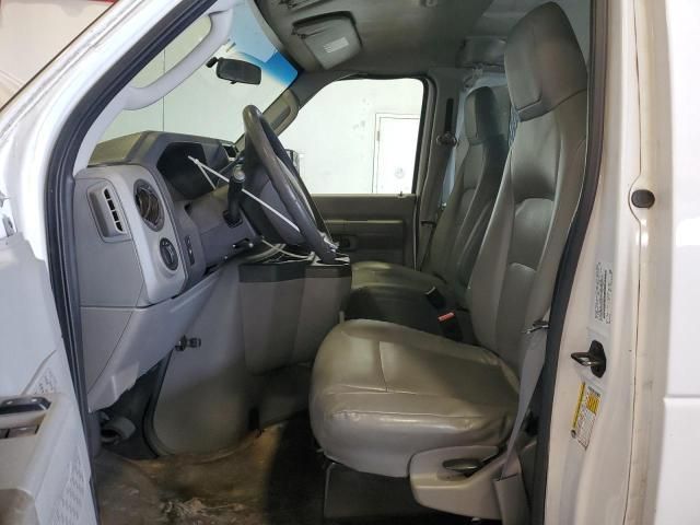2012 Ford Econoline E250 Van