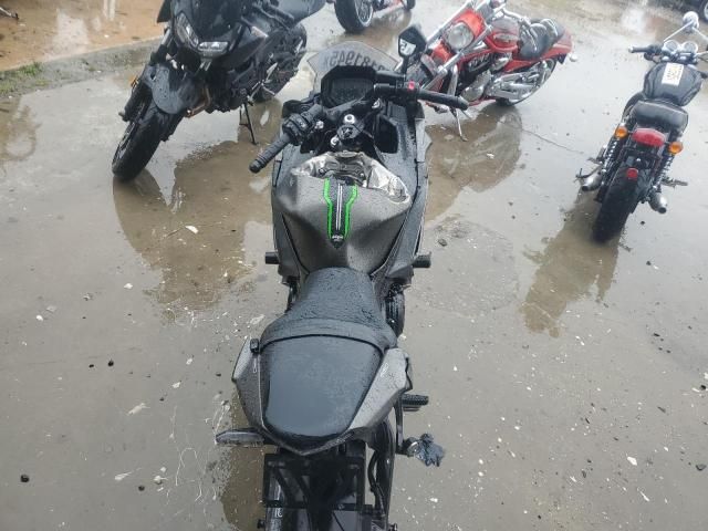 2024 Kawasaki EX650 R