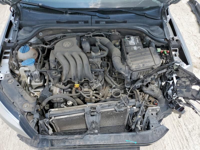 2015 Volkswagen Jetta Base