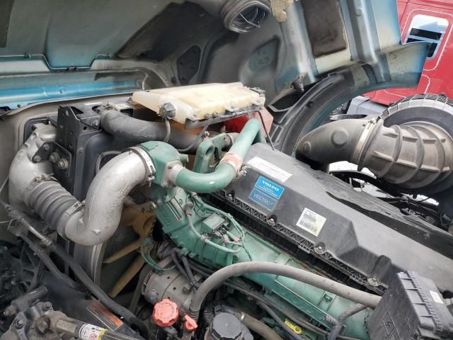 2000 Volvo 2017 Volv VNL