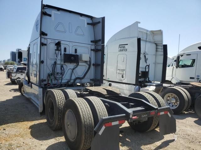 2023 Freightliner Cascadia 126 Semi Truck