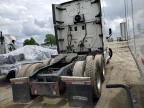 2012 Freightliner Cascadia Semi Truck