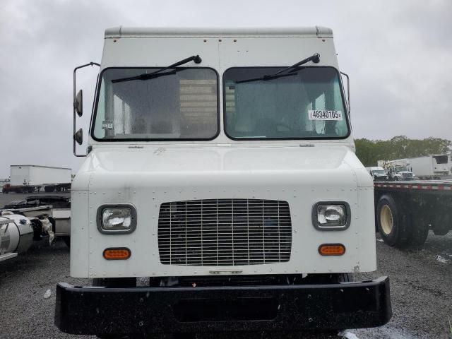 2021 Ford Econoline E450 Super Duty Commercial Stripped Chas