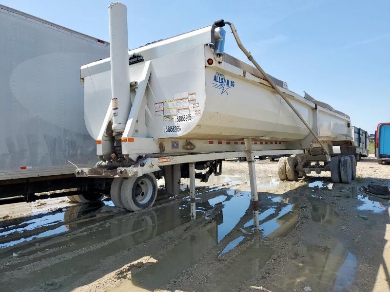 2020 Clement Trailer