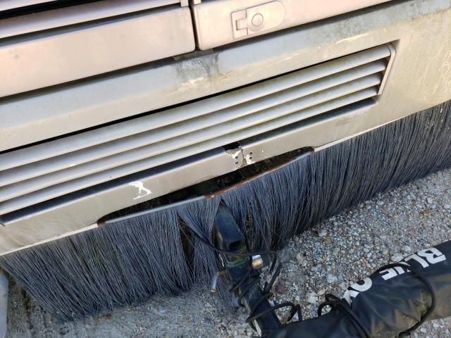 1998 Freightliner Chassis X Line Motor Home