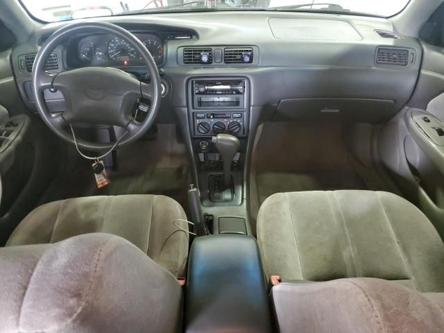 1998 Toyota Camry CE