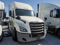 Vehiculos salvage en venta de Copart Greenwood, NE: 2021 Freightliner Cascadia 126 Semi Truck