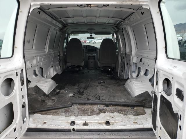 2004 Ford Econoline E150 Van