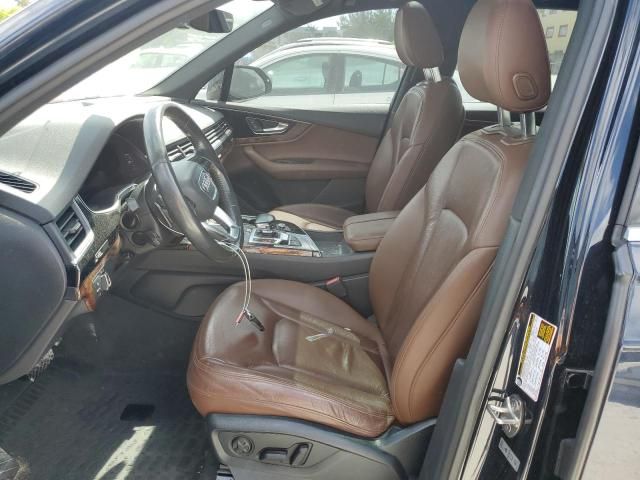 2017 Audi Q7 Premium Plus