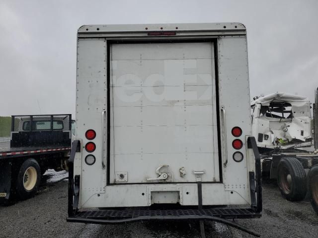 2021 Ford Econoline E450 Super Duty Commercial Stripped Chas