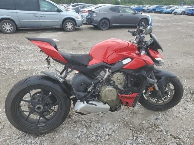 2024 Ducati Streetfighter V4