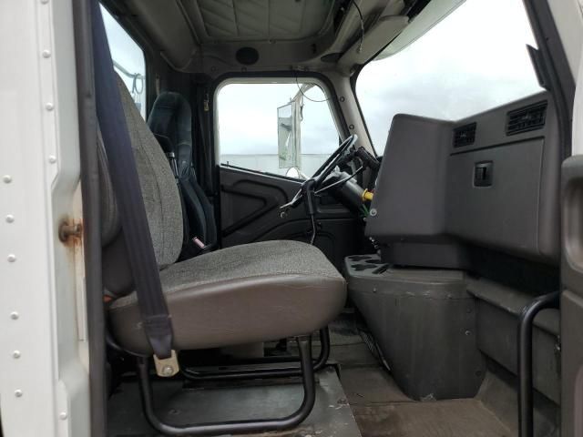 2002 International 9100I Semi Truck