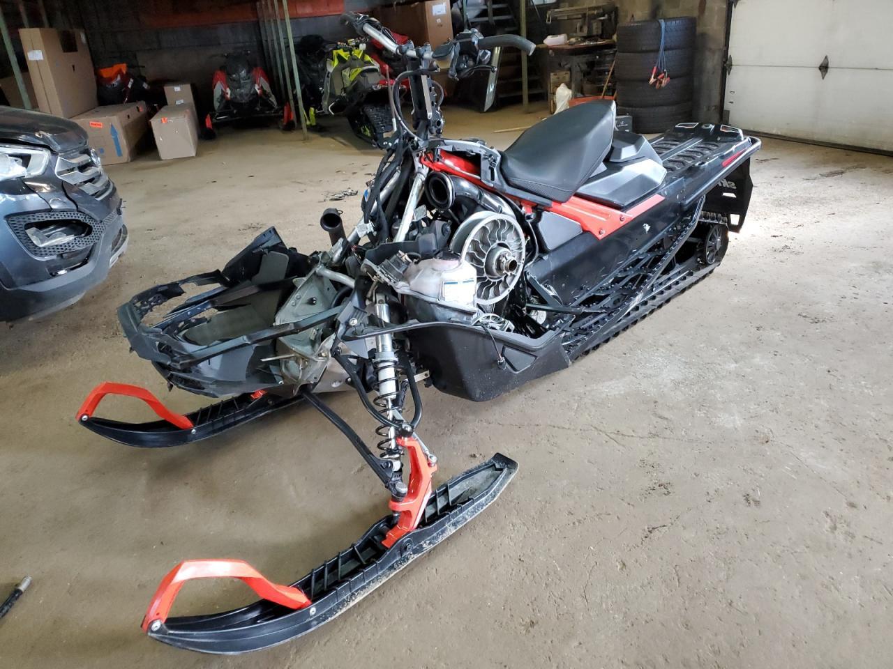 2021 Skidoo Backcountr