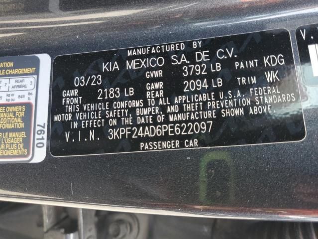 2023 KIA Forte LX