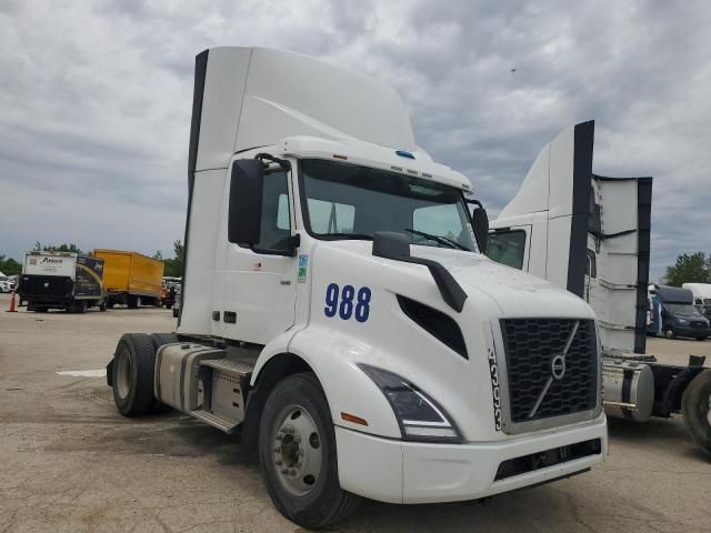 2019 Volvo VNR