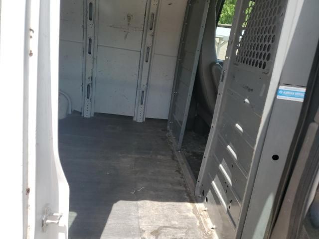 2015 Chevrolet Express G2500