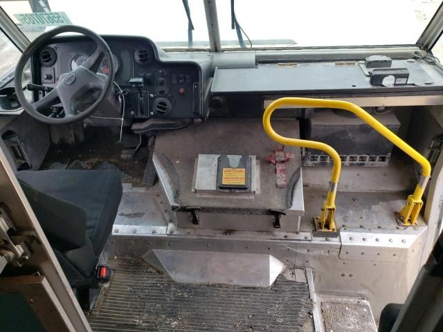 2008 Freightliner Chassis M Line WALK-IN Van