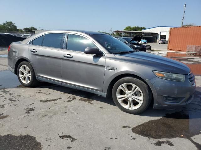 2014 Ford Taurus SEL