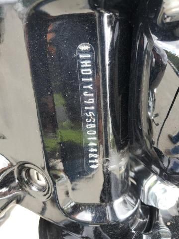 2025 Harley-Davidson Fxbb