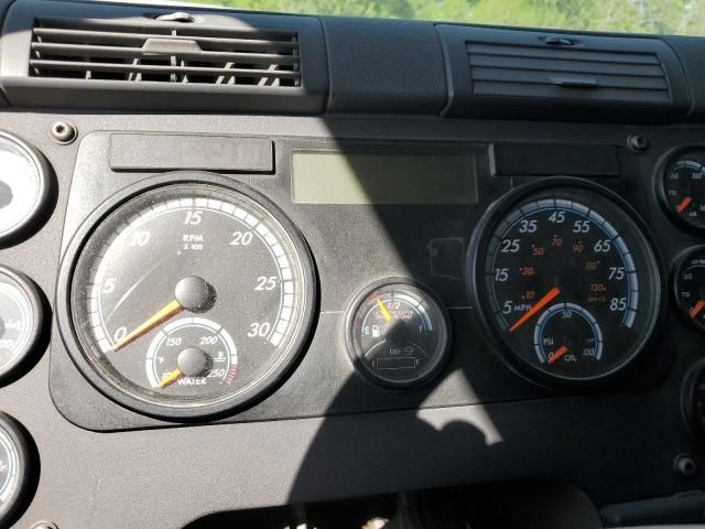 2019 Freightliner Cascadia 125 Semi Truck