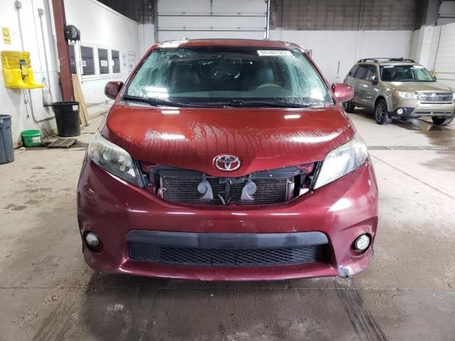 2013 Toyota Sienna Sport