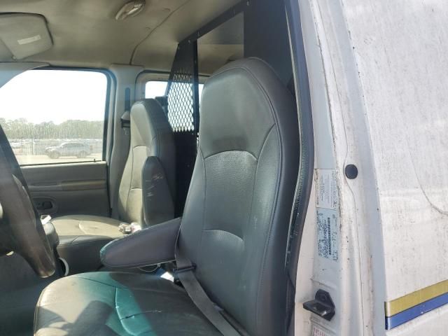 2004 Ford Econoline E150 Van