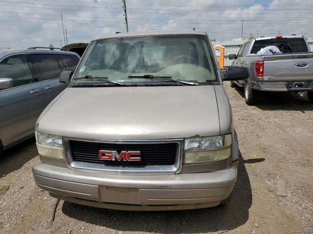 2001 GMC Safari XT