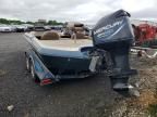 1999 Land Rover 1999 Landau Boat CO Boat