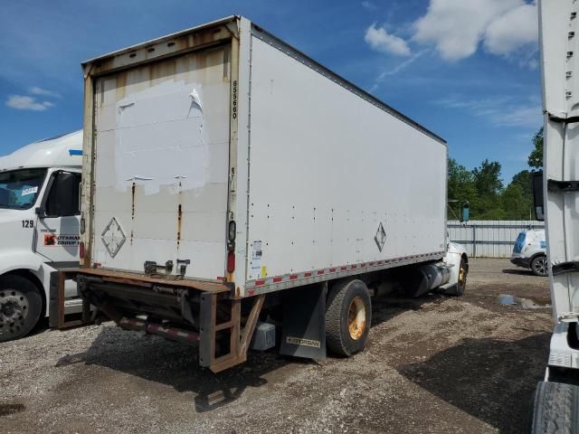 2017 Kenworth Construction T270