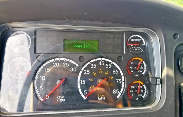 2016 Freightliner 114SD