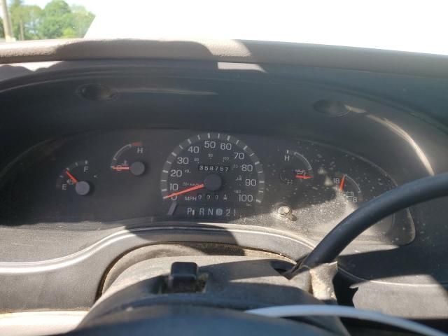 2000 Ford Econoline E250 Van