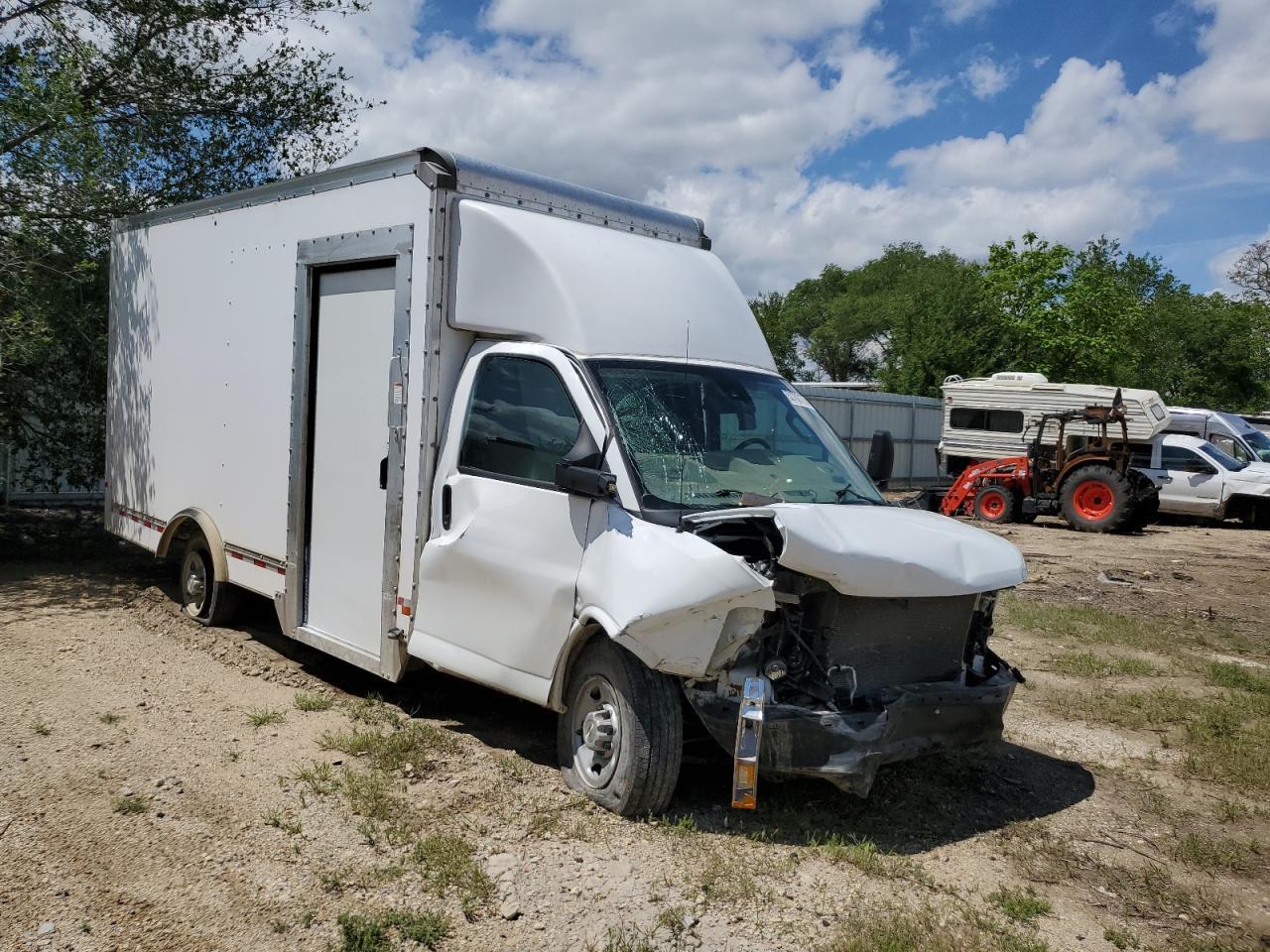 2022 Chev Rolet Express G3500