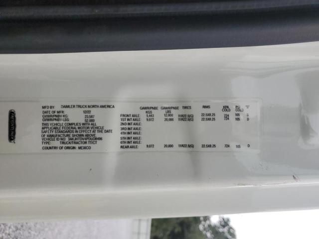 2023 Freightliner Cascadia 116 Semi Truck