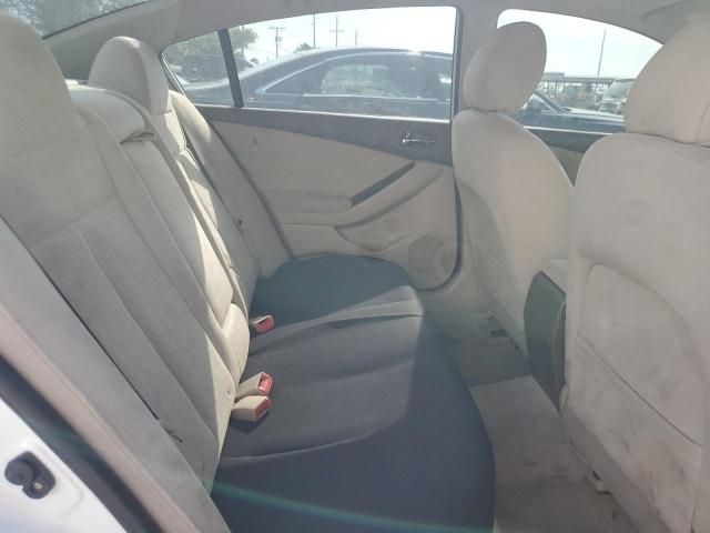 2012 Nissan Altima Base