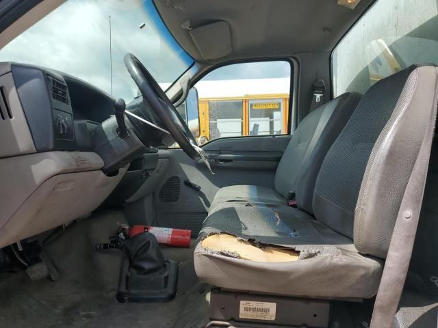 2001 Ford F650 Super Duty
