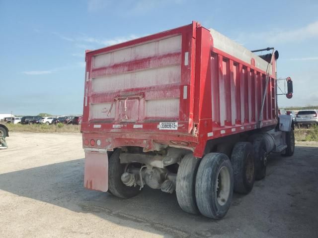 2009 Kenworth Construction T800