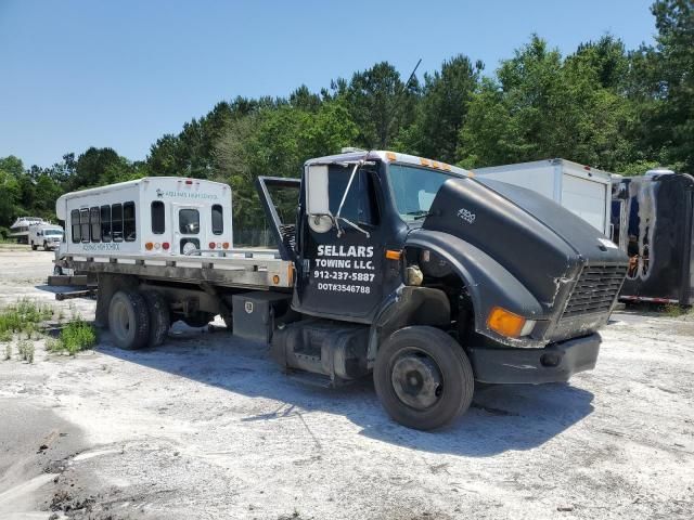 1996 International 4000 4700