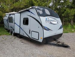 Salvage trucks for sale at Cookstown, ON auction: 2014 Keystone Aerolite