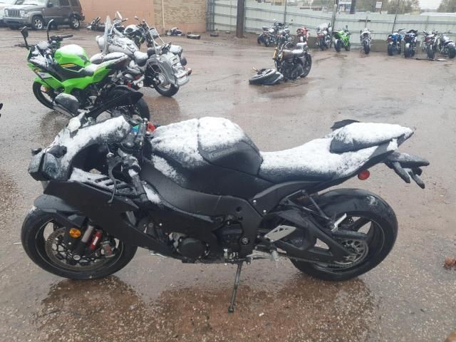 2025 Kawasaki ZX1002 L