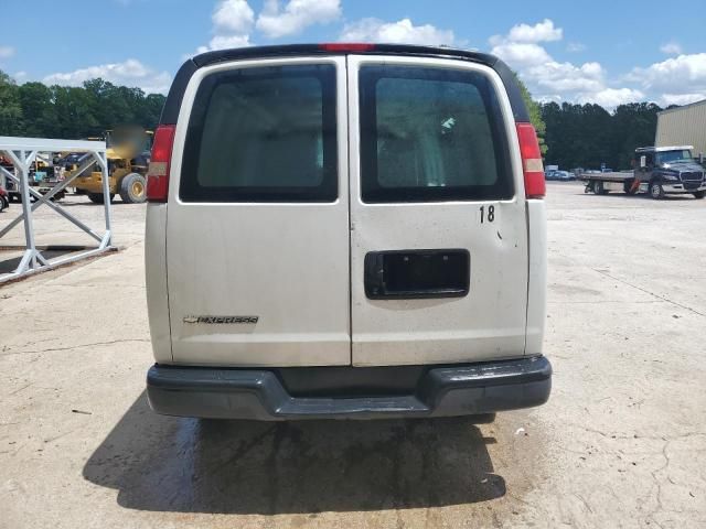2015 Chevrolet Express G2500