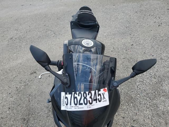 2022 Yamaha YZFR3 A