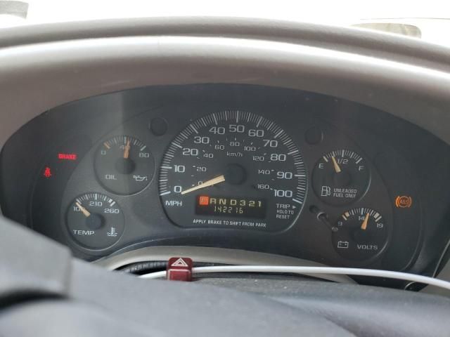 2003 GMC Safari XT