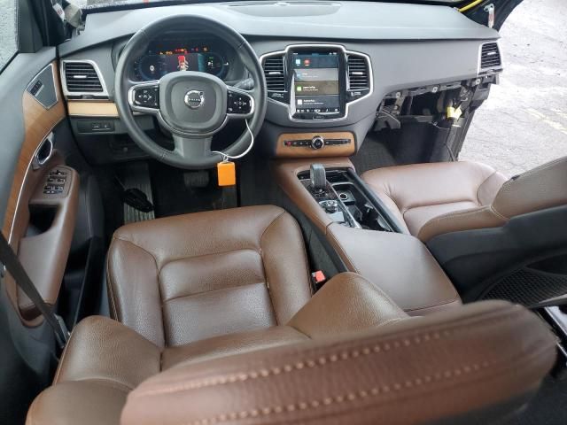 2023 Volvo XC90 Plus