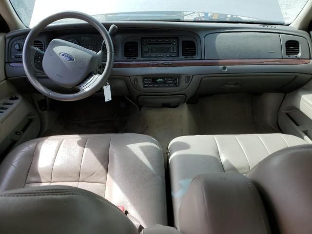 2011 Ford Crown Victoria LX