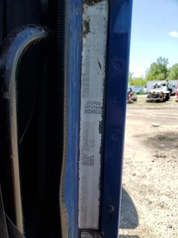 2007 Freightliner Columbia Semi Truck
