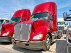 2017 Kenworth Construction T680